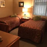 The Quarters At Hardin House